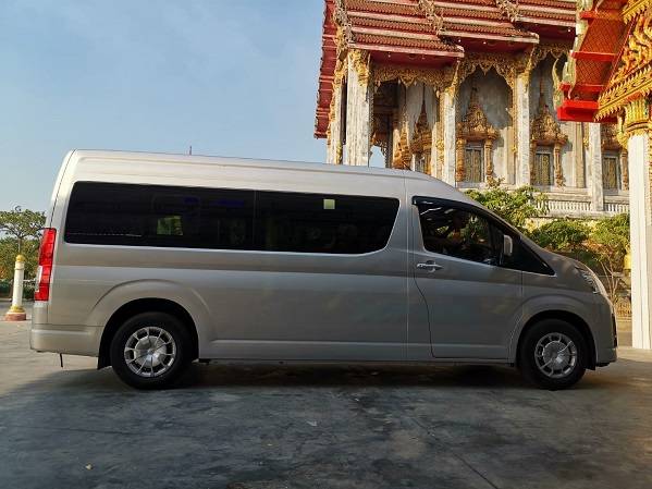 new minibus Toyota Commuter for taxi to Ban phe pier of Samet