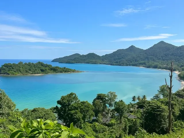 Taxi from Koh Chang to Hua Hin